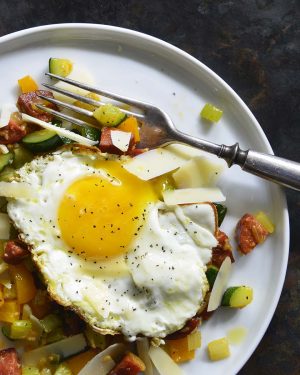 chorizo vegetable hash featured image