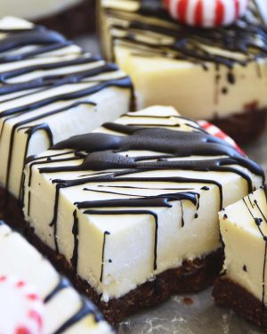 peppermint chocolate no bake keto cheesecake bites featured image