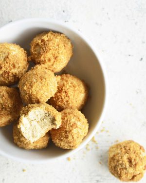 pumpkin spice cream cheese fat bombs featured image