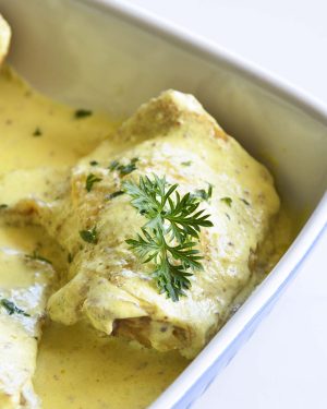 roasted chicken thighs with creamy mustard sauce featured image