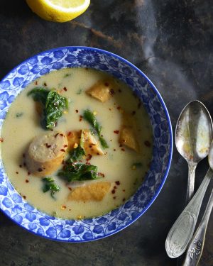 weeknight creamy sausage and spinach soup featured image