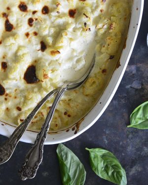 white wine and cheddar cauliflower cheese casserole featured image